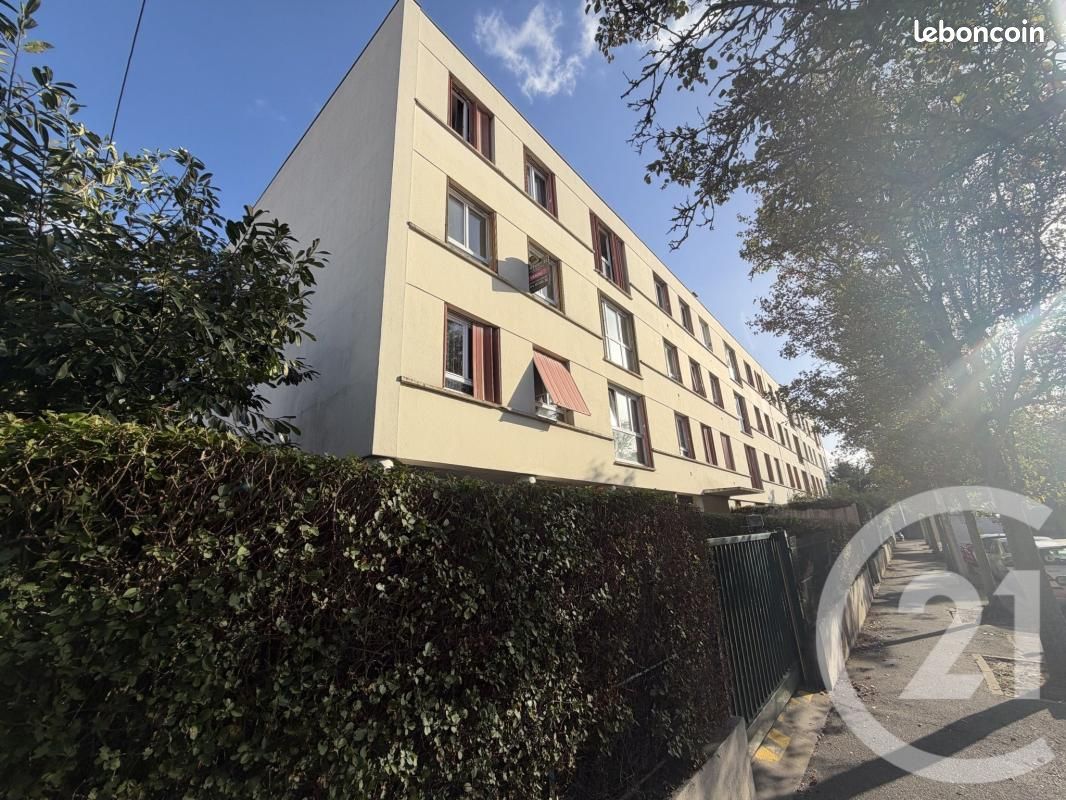 Appartement 3 pièces 57 m² · à Villemomble · 57 m² · 179 990 €