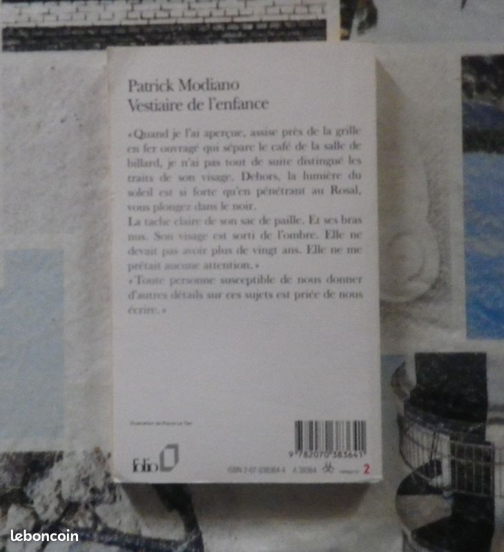 VESTIAIRE DE L'ENFANCE de Patrick MODIANO Ed. Folio 2253 (image 2)