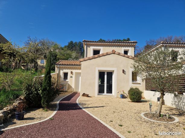 Villa 4 pièces 97 m²