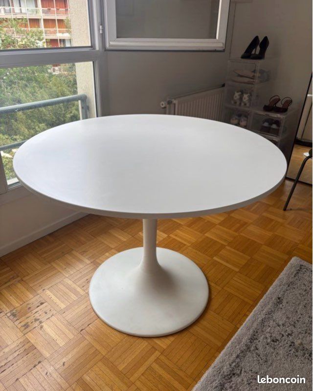 Table à manger ronde (image 2)