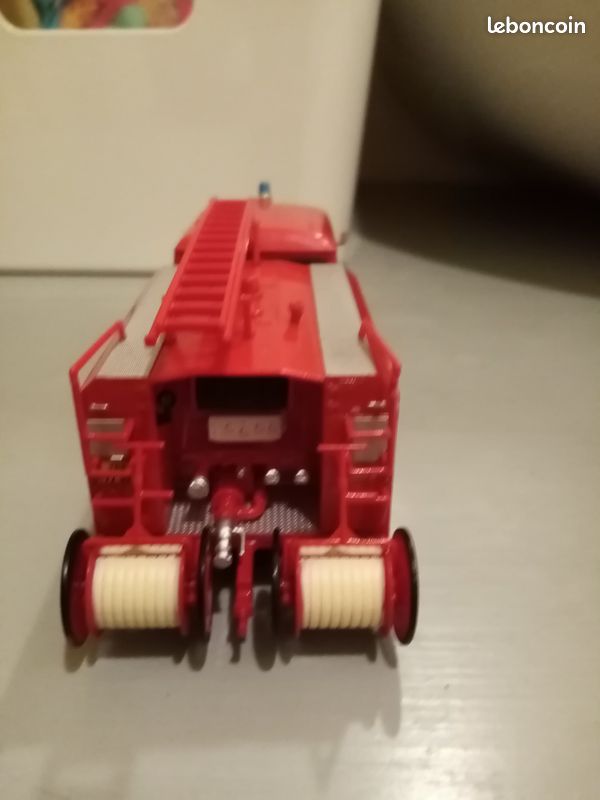 Camion pompiers citroen doubles cabines 1/43 hachette (image 4)