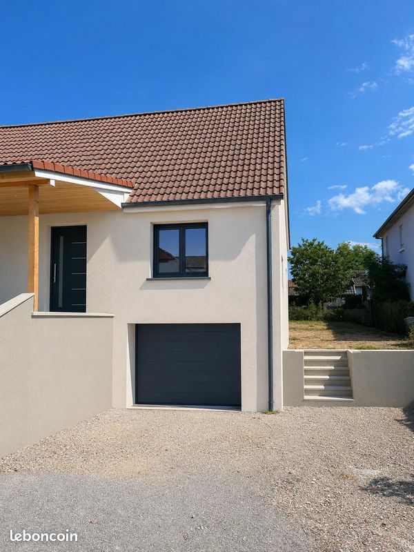 Maison 4 pièces 80 m² · à Ensisheim · 80 m² · 1 350 €/mois