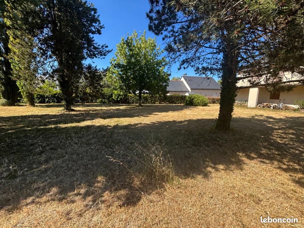 Terrain 329 m² Murs Erigne · à Mûrs-Erigné · 89 780 €