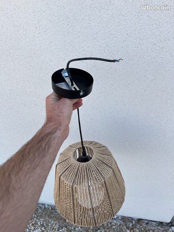Suspension (image 2)