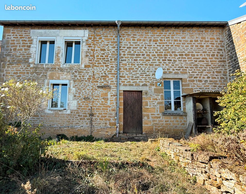 Maison 4 pièces 93 m² · à Dom-le-Mesnil · 93 m² · 86 000 €