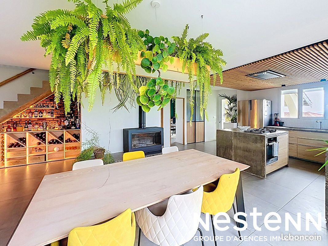 Maison 7 pièces 169 m² · à Saint-Joseph · 169 m² · 529 000 €