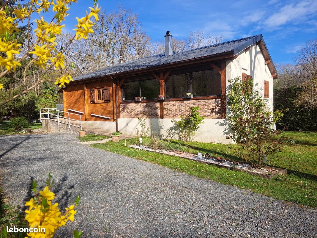 Maison 3 pièces 95 m² · à Saint-Hilaire-les-Andrésis · 95 m² · 146 000 €