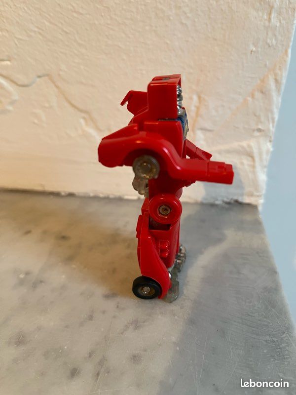 Gobots - Good Knight 34 Friendly Robot Car (image 2)