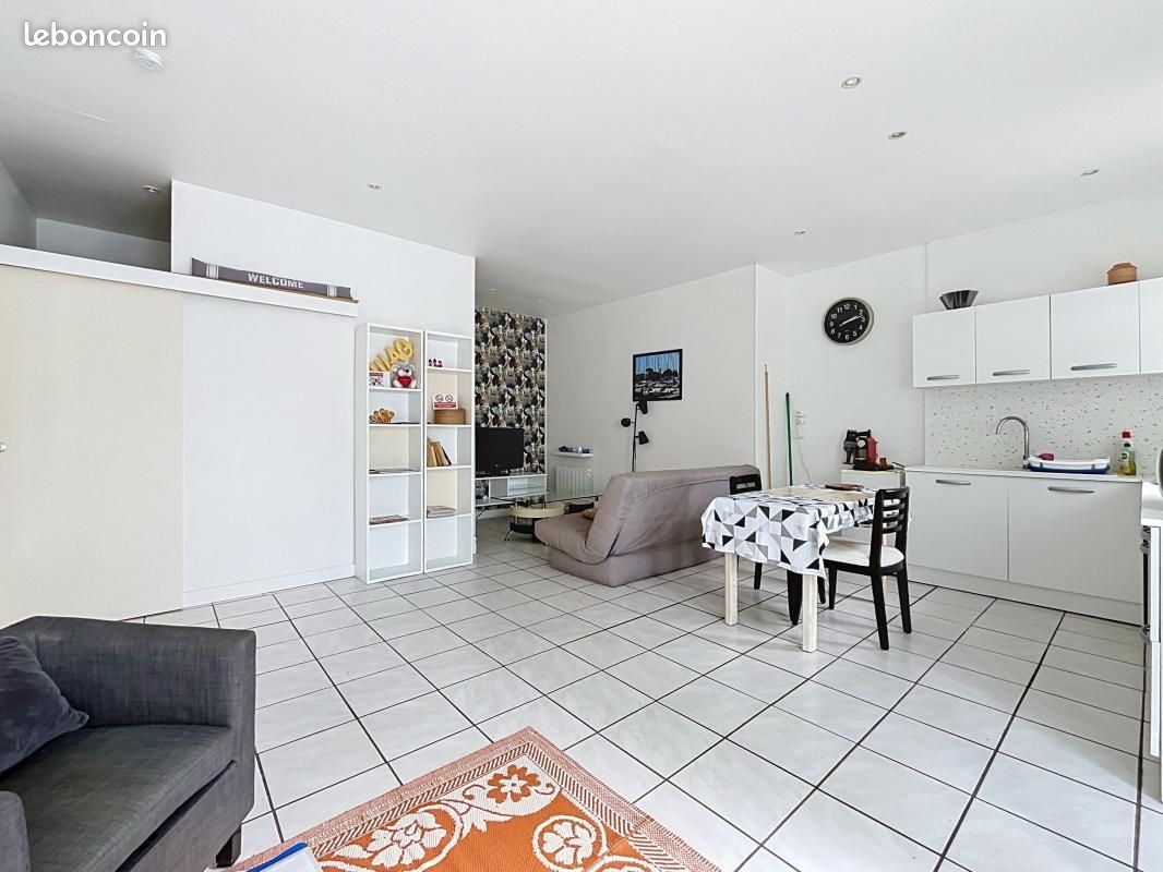 Appartement 2 pièces 51 m² · à La Rochelle · 51 m² · 785 €