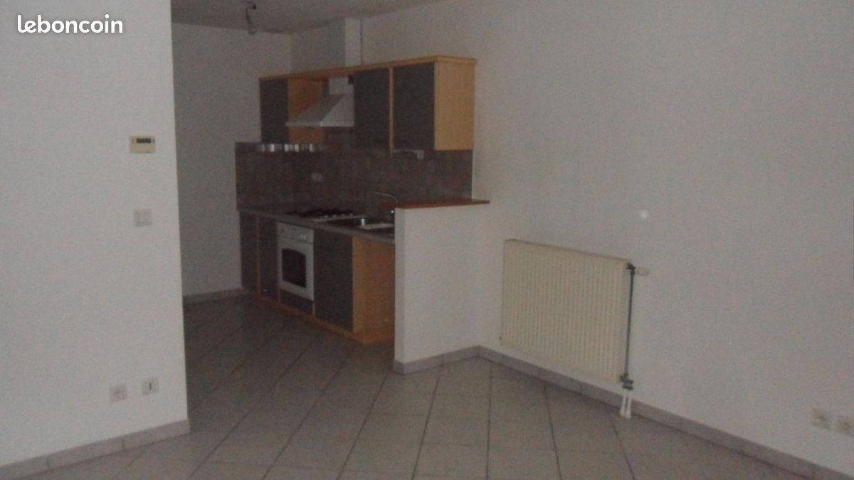 Appartement 3 pièces 49 m² · à Vaivre-Et-Montoille · 49 m² · 490 €