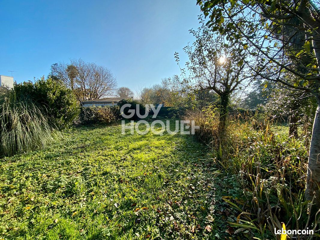 Terrain 864 m² · à Dol-de-Bretagne · 864 m² · 149 000 €