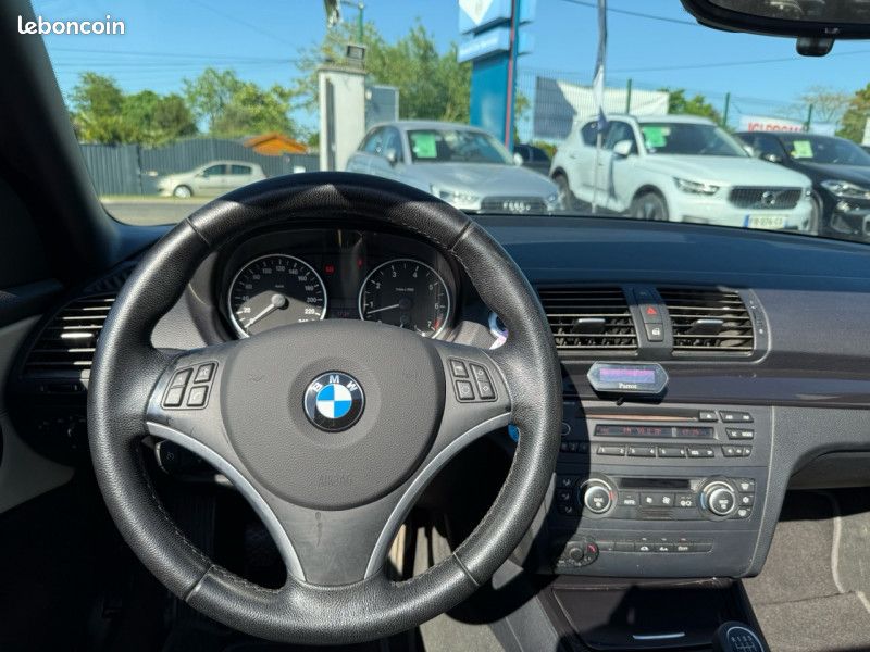 Bmw SERIE 1 CABRIOLET (E88) 118I 143CH CONFORT (image 18)