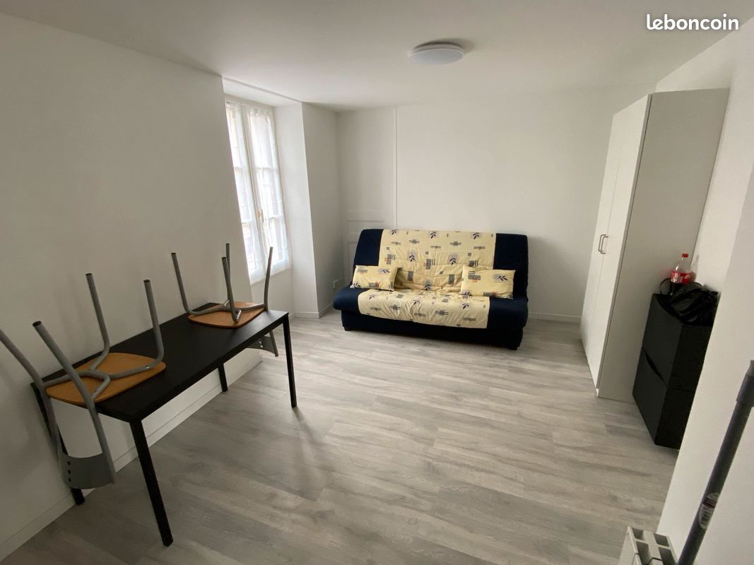Studio meublé 17m2 Poitiers - Poitiers 86000 (image principale 0)