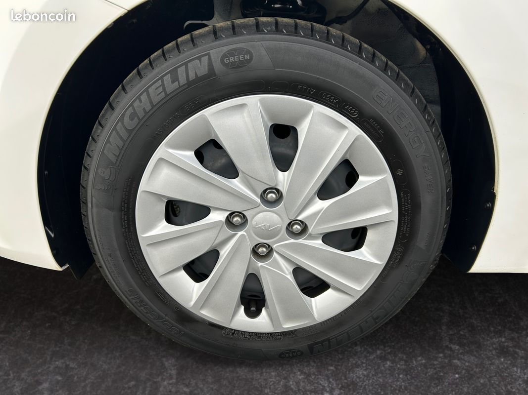 KIA Rio 1.2 DPi 84ch BVM5 Motion (image 9)