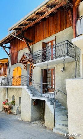 Maison 4 pièces 185 m²