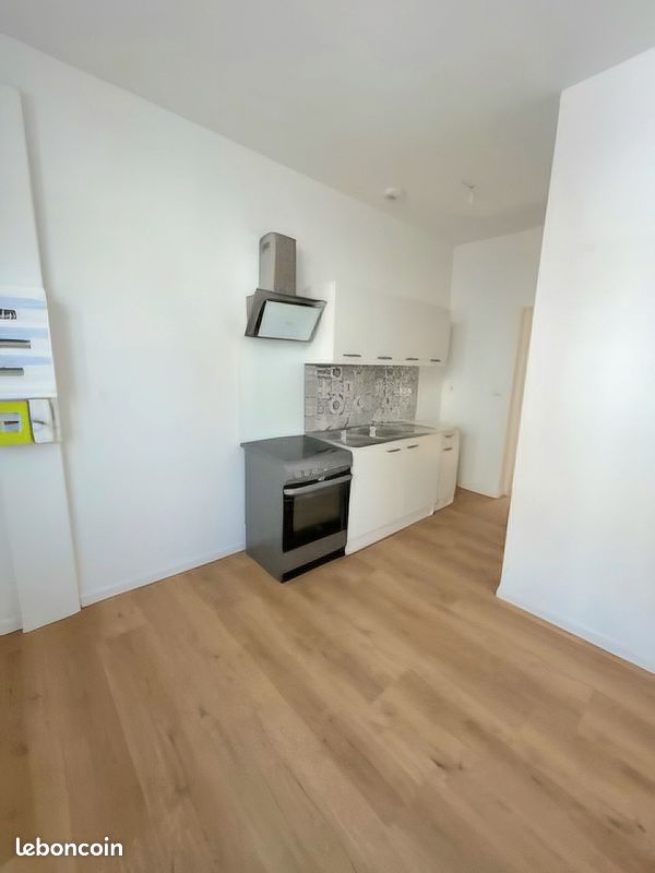 Appartement 1 pièce 27 m² · à Brebières · 27 m² · 500 €