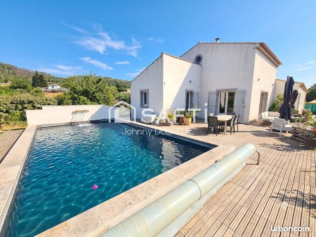 Maison 6 pièces 168 m² · à Besse-sur-Issole · 168 m² · 559 000 €