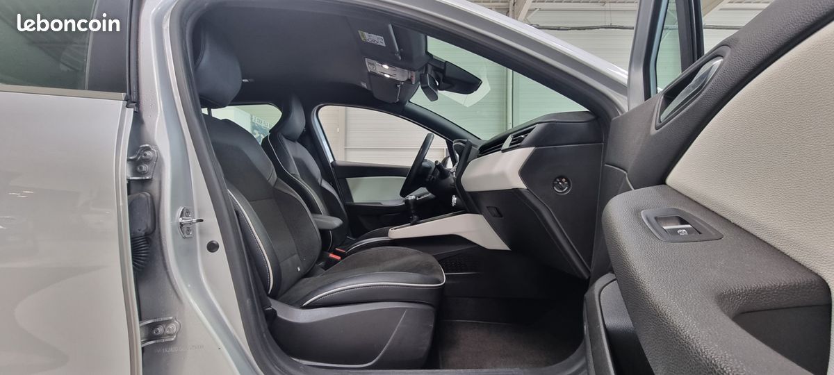 Renault CLIO V Intens dci 110 (image 16)