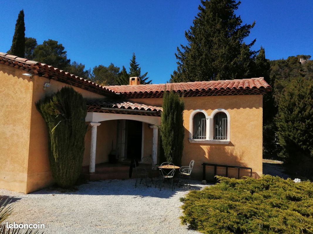 Location Villa (image 2)