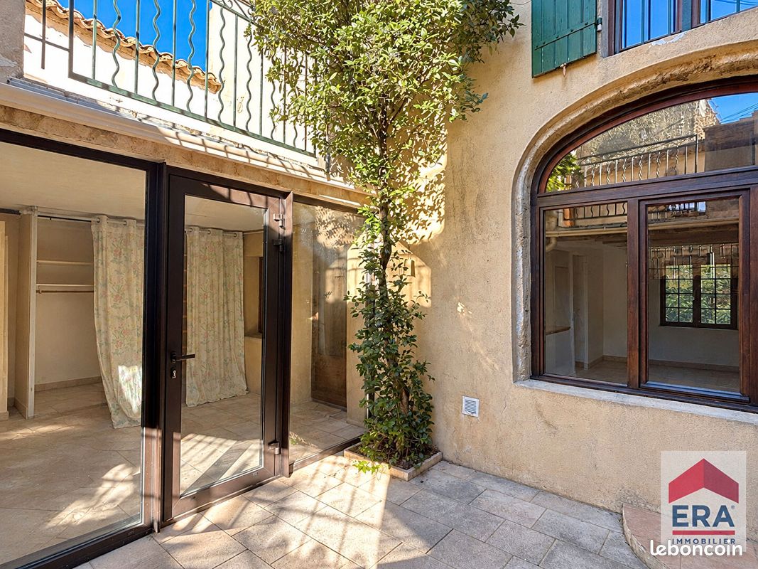 Maison 5 pièces 132 m² · à Courthézon · 132 m² · 259 000 €