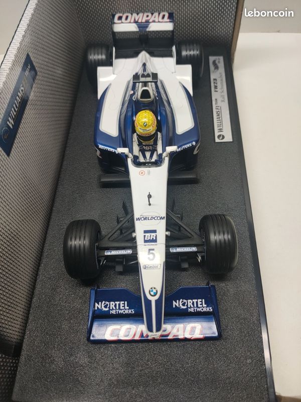 Williams FW23 Ralf Schumacher 2001 1/18 - Collection