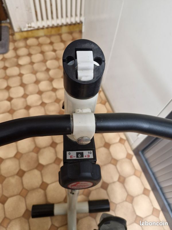 Vélo d'appartement Care (image 5)