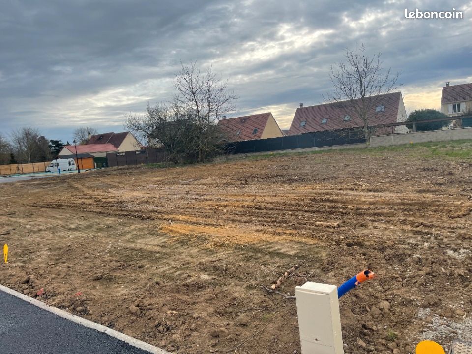 Terrain 728 m² Bouconvillers · 93 900 €