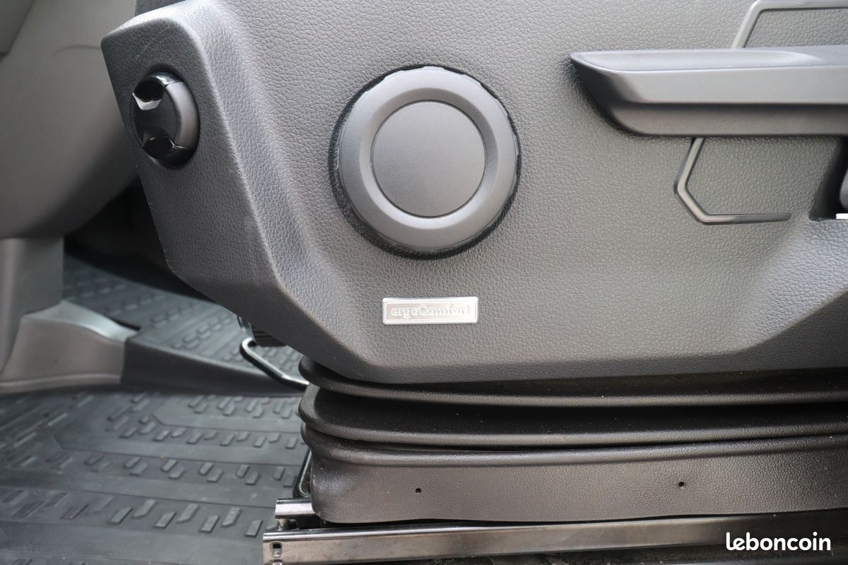 Volkswagen crafter vu frigorifique -ttc 39 997 (tva recup.) -2.0l tdi 175ch 35l3 -2 cam.recul -carplay -dispo 30/6 (image 20)