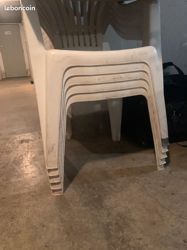 Chaises à vendre (image 1)