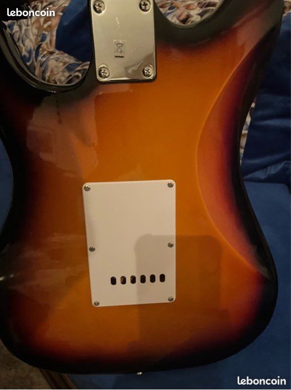 Guitare électrique (image 4)