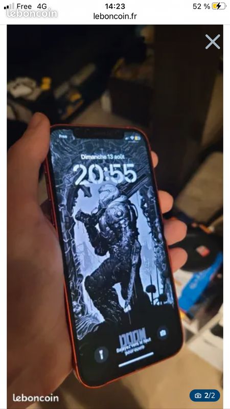IPhone 12 rouge neuf (image 2)