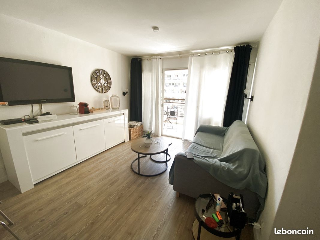Appartement a louer cannes - 2 pièce(s) - 37 m2 - Surfyn