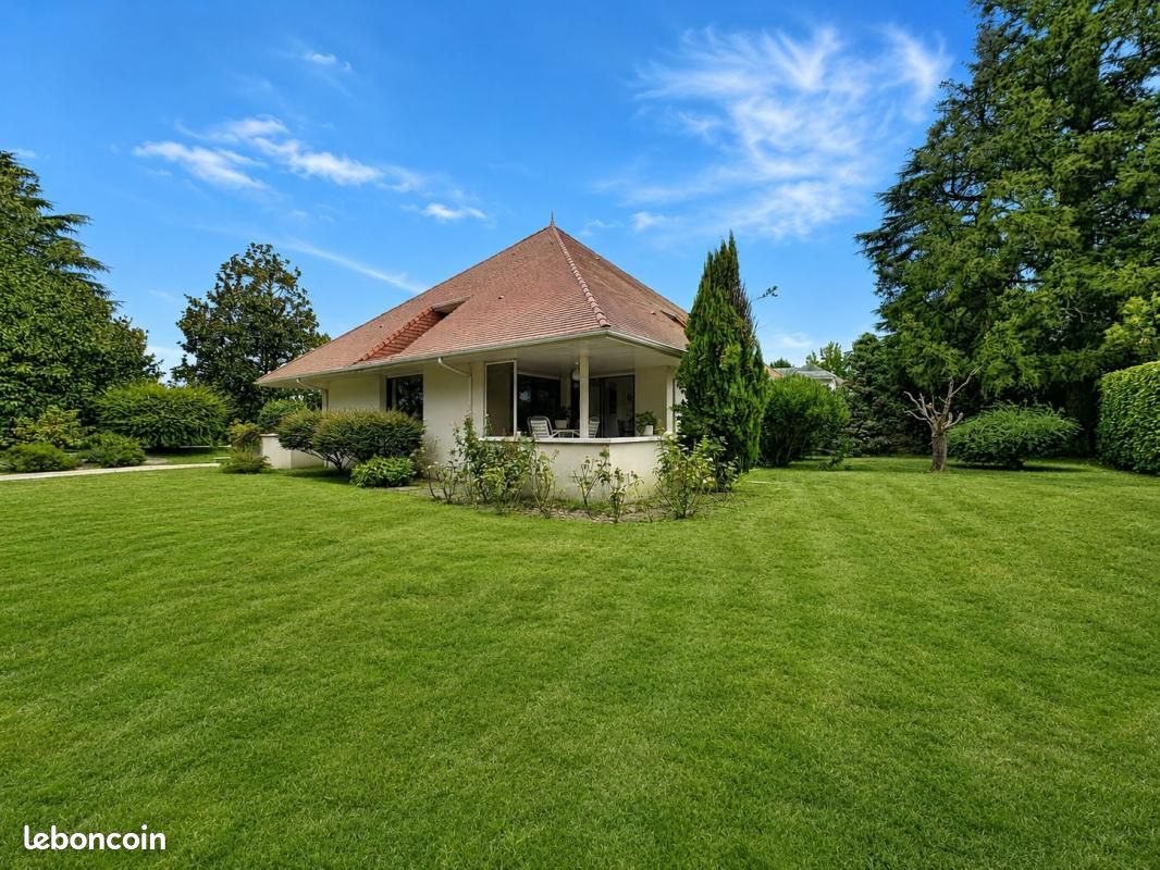 Maison 6 pièces 180 m² · à Billère · 180 m² · 489 500 €