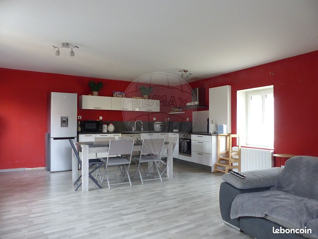 Maison 5 pièces 110 m² · à Villié-Morgon · 110 m² · 250 000 €