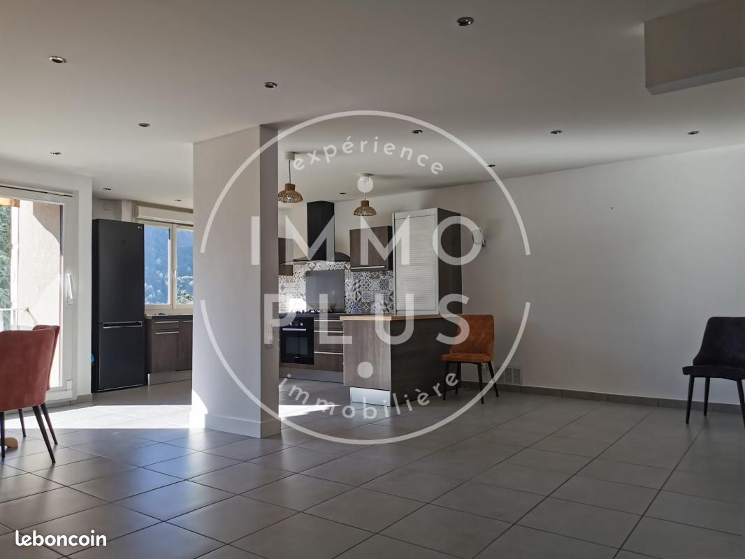 Appartement 4 pièces 89 m² · à Annecy · 89 m² · 1 861 €/mois