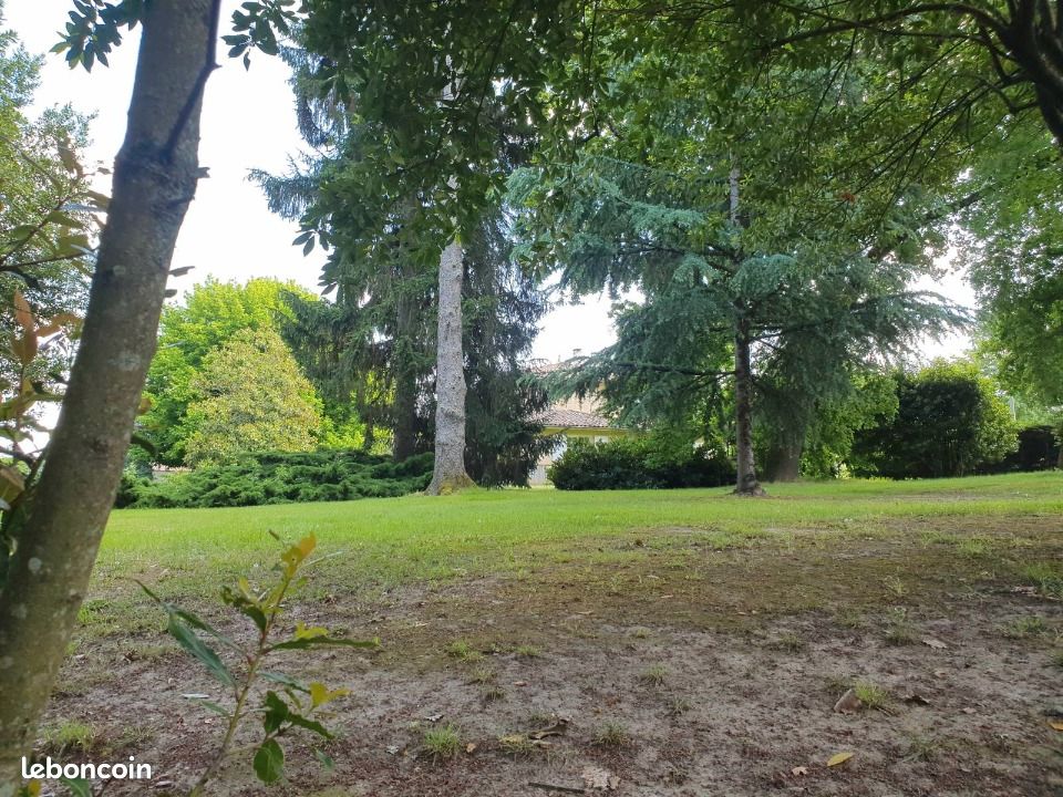 Terrain 735 m² Noisy Sur Ecole · à Noisy-sur-École · 239 000 €