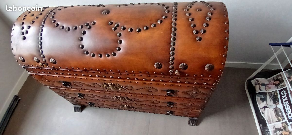 Grosse Malle ancienne en cuir (image 10)