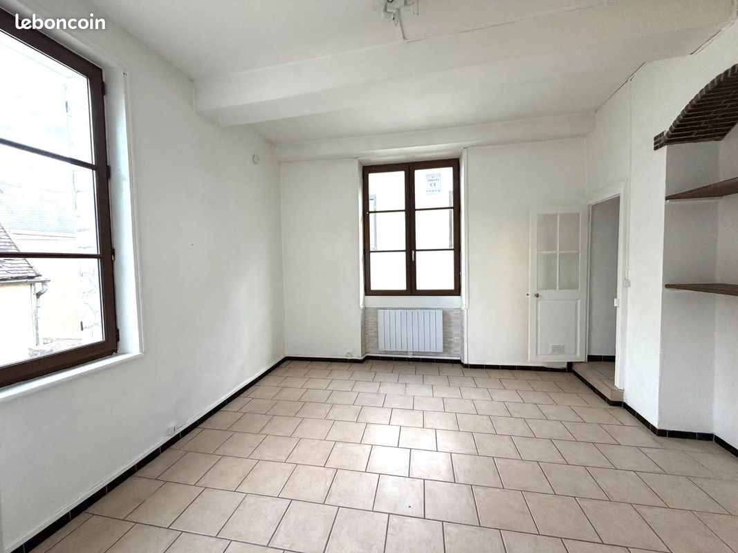 Appartement 3 pièces 58 m² · à Auxerre · 58 m² · 97 000 €