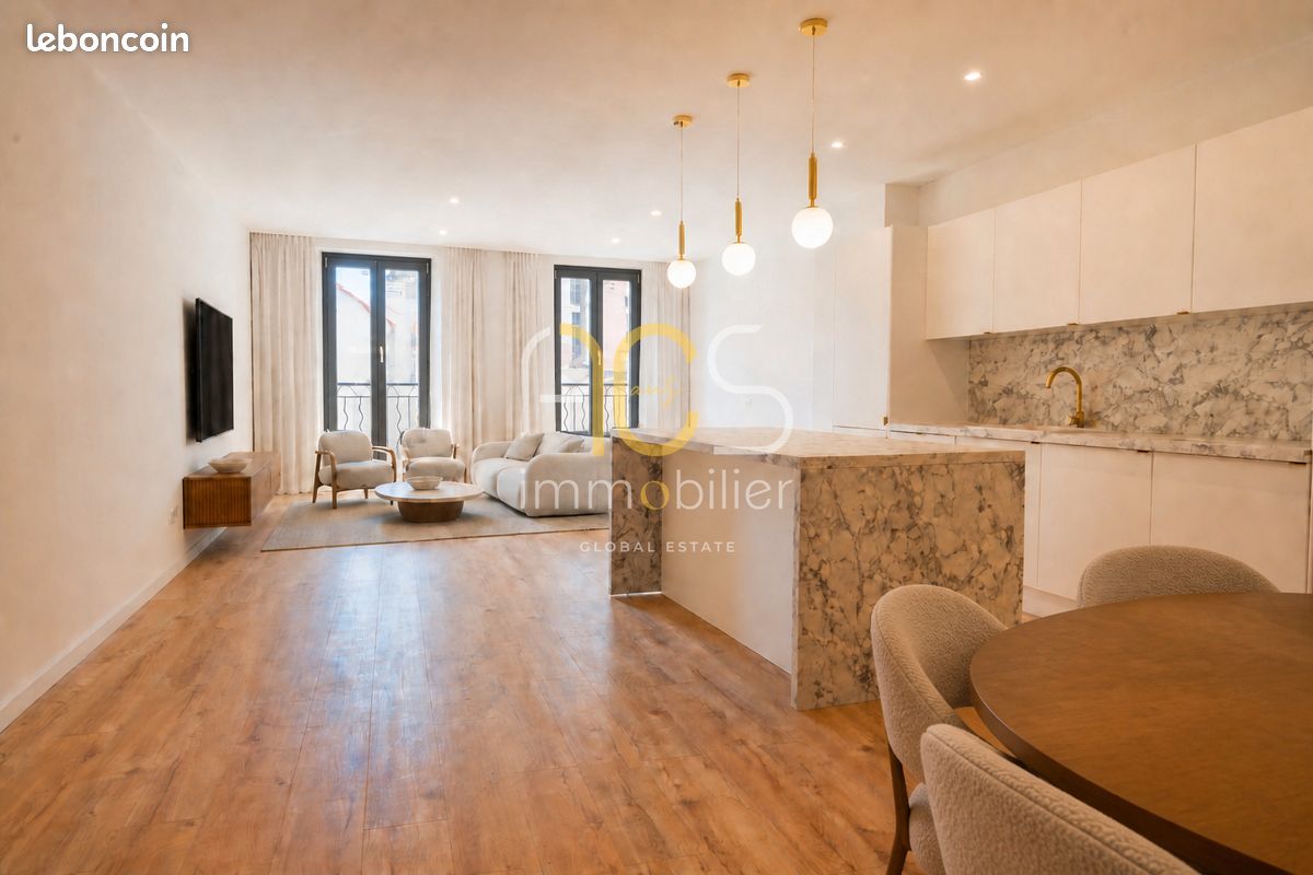 Appartement 4 pièces 105 m² · à Saint-Raphaël · 105 m² · 589 000 €