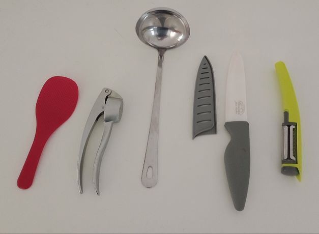 Couteaux en métal d'occasion - Annonces vaisselle leboncoin - page 7
