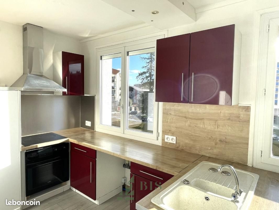 Appartement a louer roanne - 3 pièce(s) - 49 m2 - Surfyn