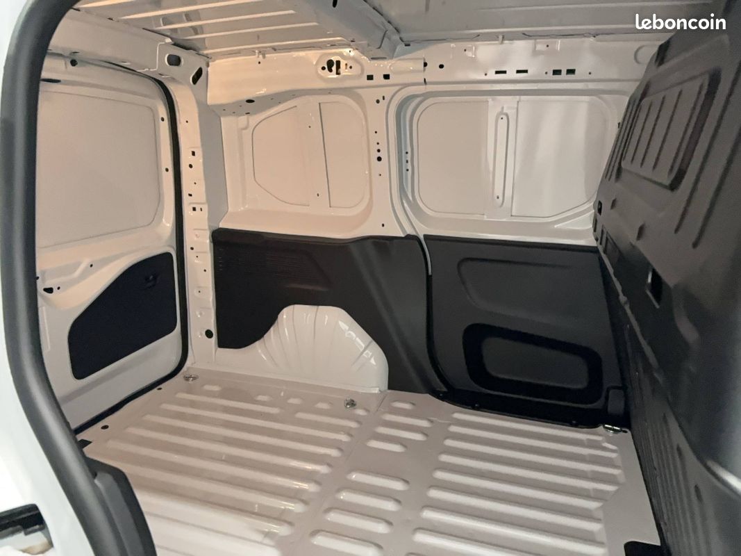 Opel combo cargo m 650 kg bluehdi 100 s&s bvm6 (image 10)