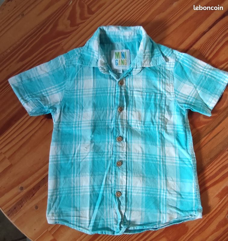 Chemise bleue manches courtes 5 ans (image 1)