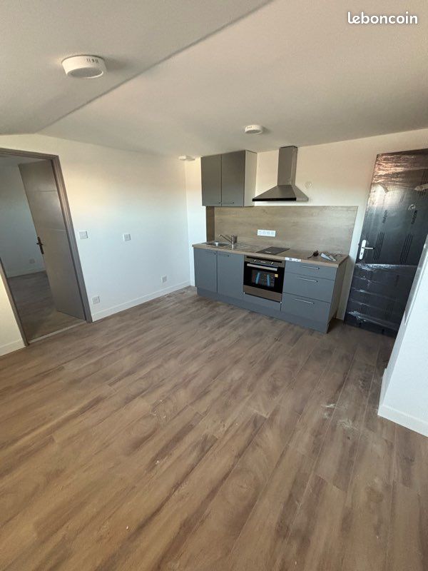 Appartement 2 pièces 30 m² · à Bourgoin-Jallieu · 30 m² · 660 €