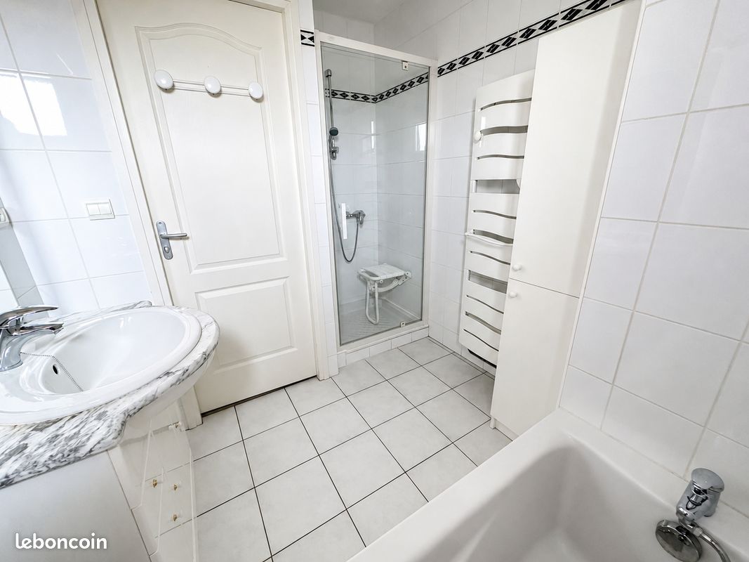 Appartement 98 m² 4 pièces + garage (image 7)