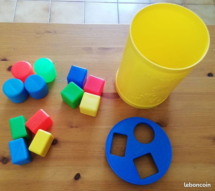 Baril forme et couleurs Fischer Price (image 1)