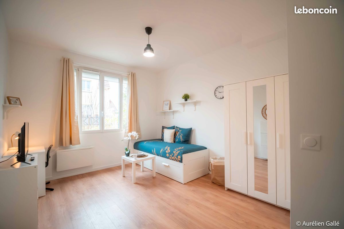 Maison a louer villeneuve-le-roi - 9 pièce(s) - 182 m2 - Surfyn