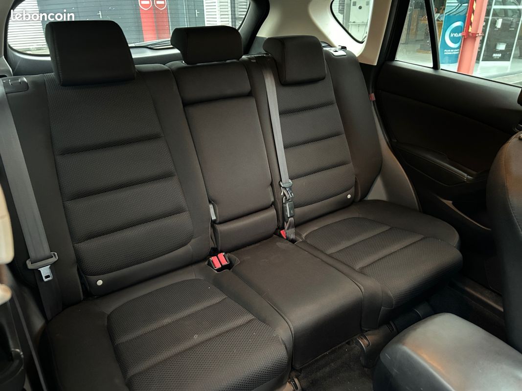 MAZDA CX-5 2.2L SKYACTIV-D 4X2 150 Elegance - 150Ch - Garantie 12 mois (image 11)