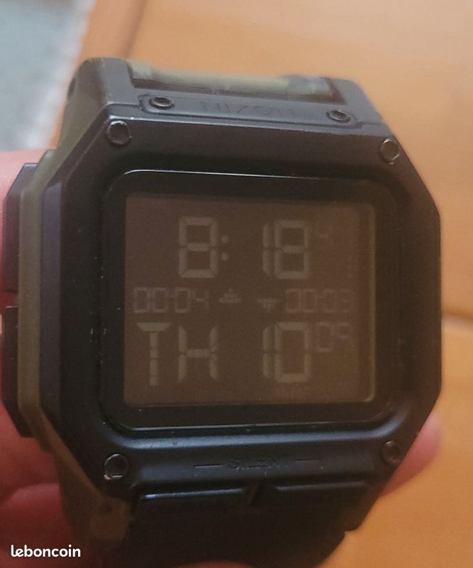 Montre Nixon Regulus camo (image 2)