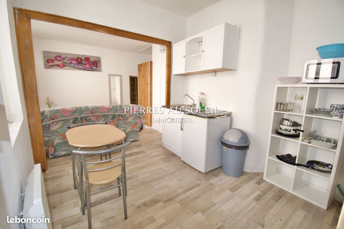 Appartement 1 pièce 17 m² · à Bédarieux · 17 m² · 350 €